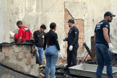 Homens morrem carbonizados em banheiro de alojamento