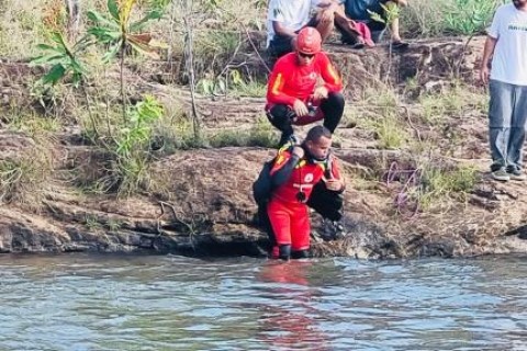 Menino de dois anos morre após um dia internado em decorrência de afogamento