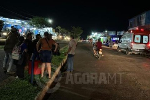 Homem fica ferido após ser atropelado por motociclista